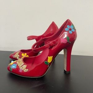 Dolce & Gabbana Heels 👠 Size 8.5 New Without box